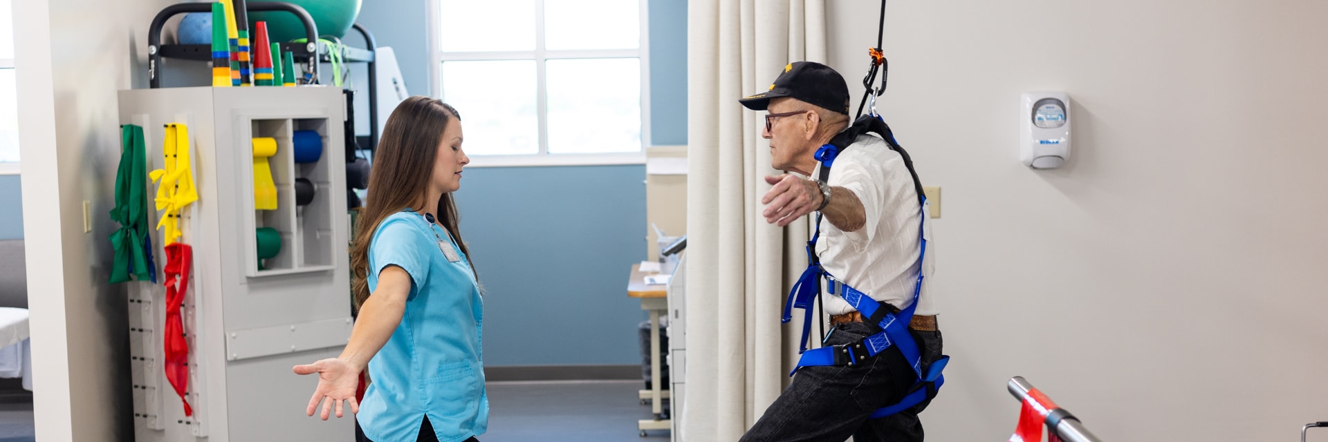 Physical therapist, Ky'Lee Baumert, working with a patient.